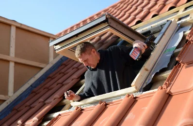 Pose de fenêtres de toit Velux à Chaneins